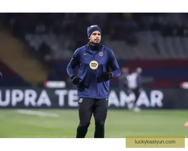 阿劳霍持续展现速度优势，有望增强球队后场竞争力